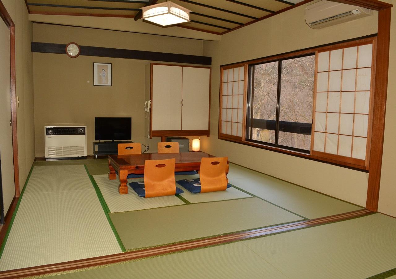 Itoen Hotel Oze Oigami Sanrakuso Numata  Exteriör bild